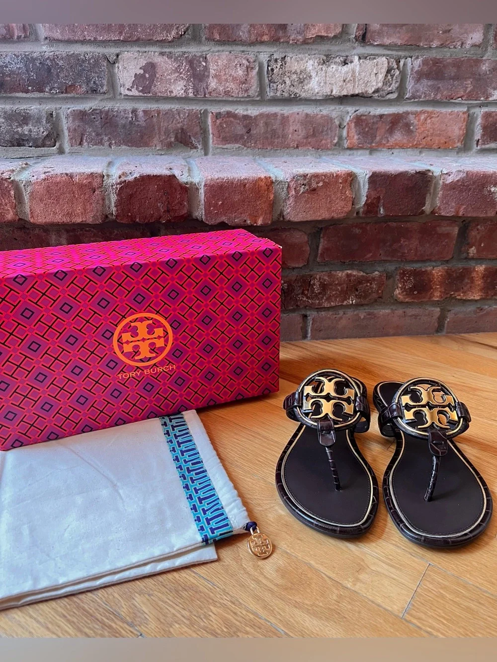 Tory Burch Coco Bark Dark Brown Croco Embossed Leather Metal Miller Sandals
